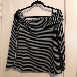 gap off the shoulder NWT